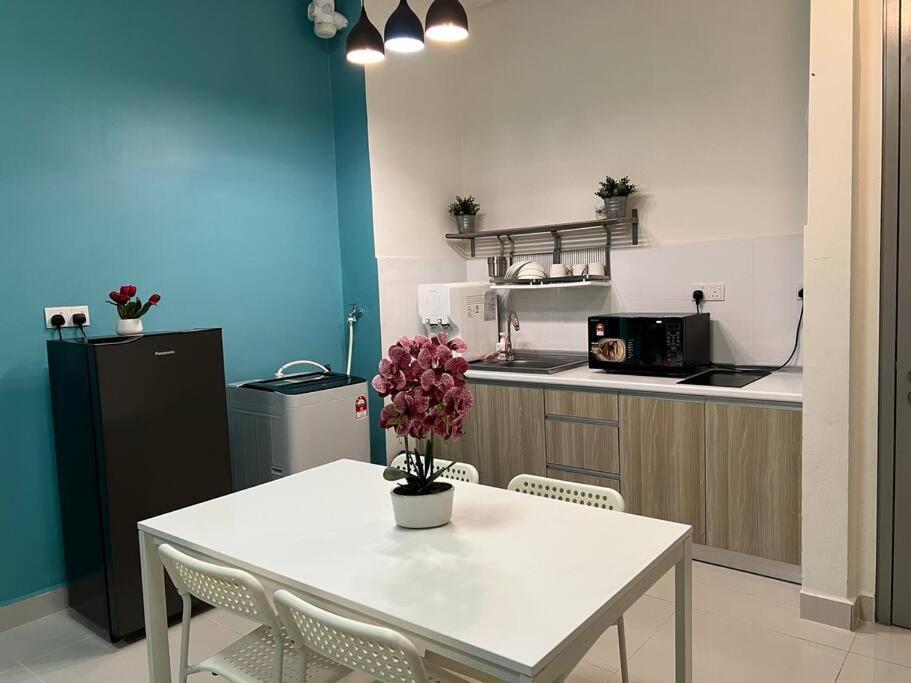 Mufa Studio Suites Klia Sepang Exterior photo